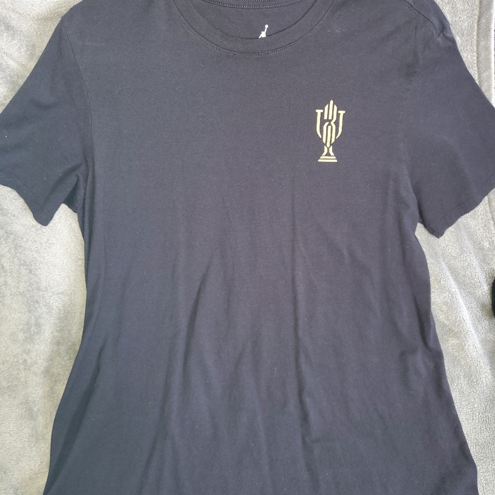 Michael Jordan Trophy Room shirt size large